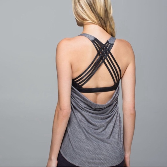 lululemon athletica Tops - Lululemon dark grey top size 10 w/ sports bra
